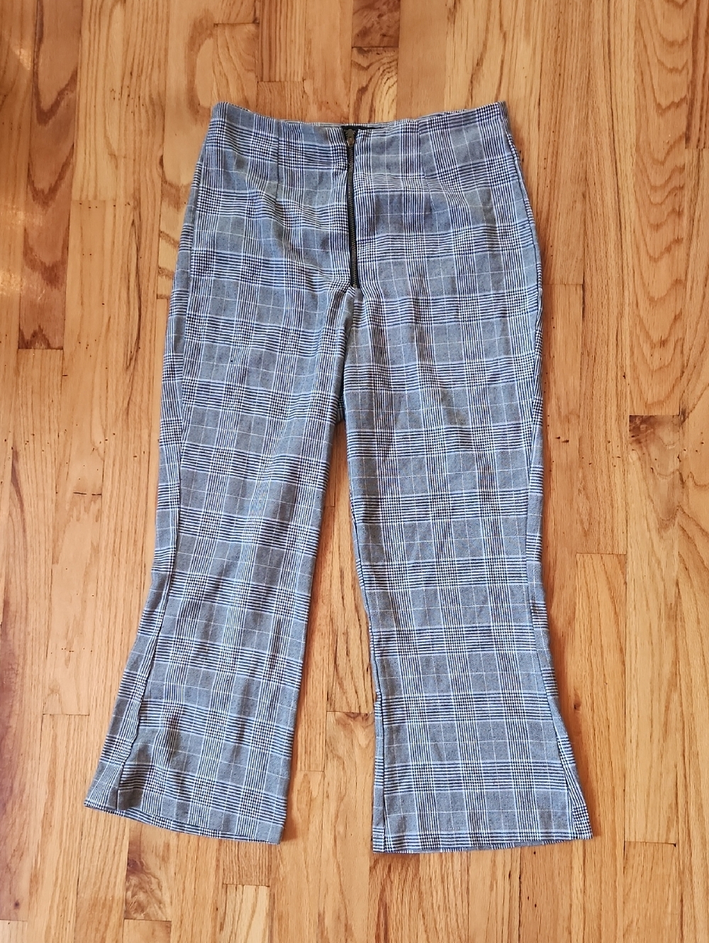 PrettyLittleThing Plaid Zip Up Wide Leg Pants- Size 10